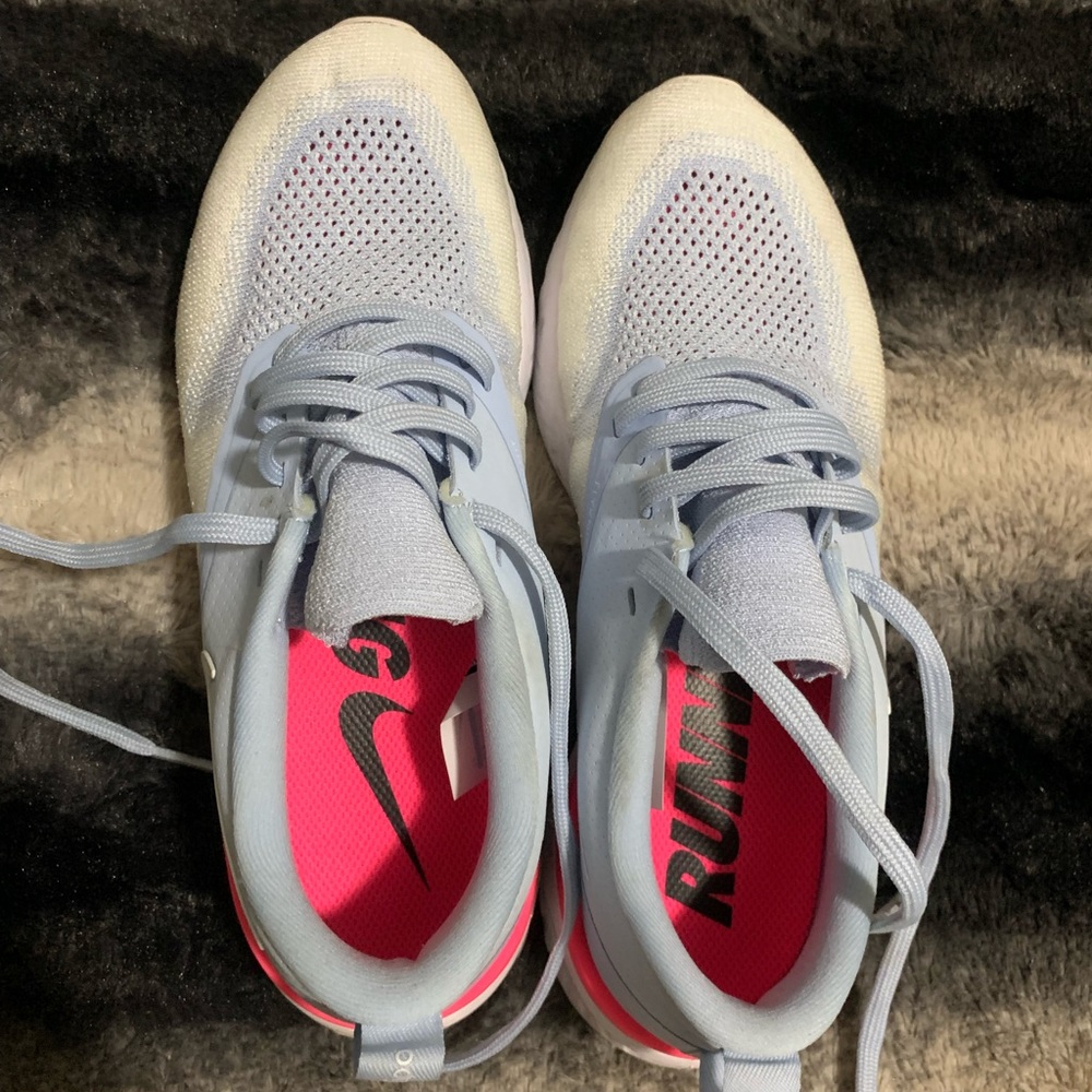 Nikes shoes